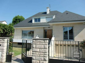 Très Belle et grande Maison